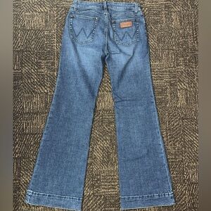 women’s wrangler retro trousers